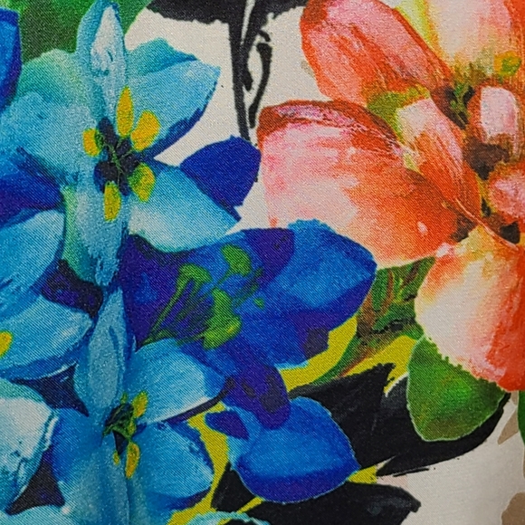 Vincente Tunic Top Flowy Comfy Floral - Picture 5 of 11